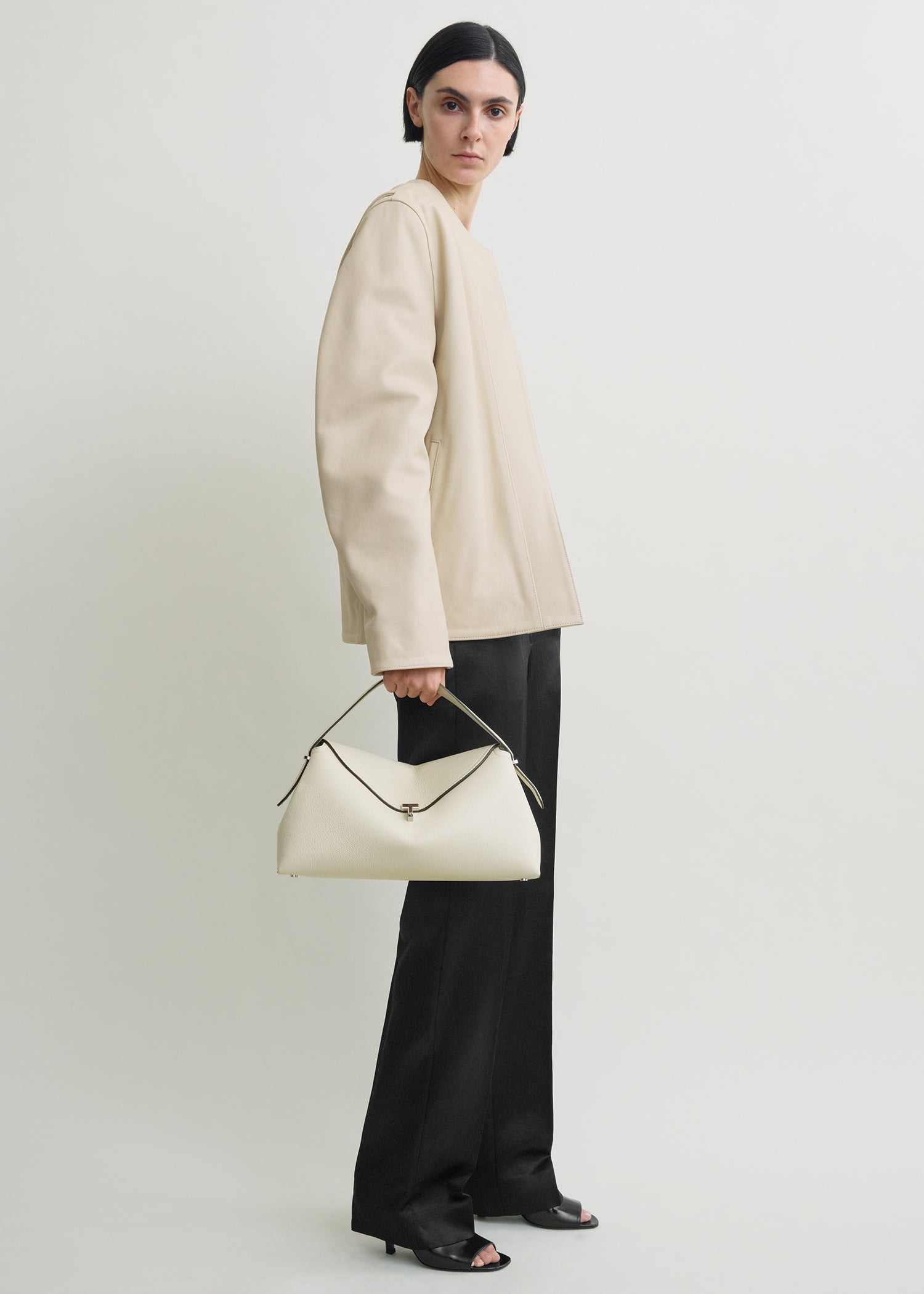 T-lock grained-leather top handle milk